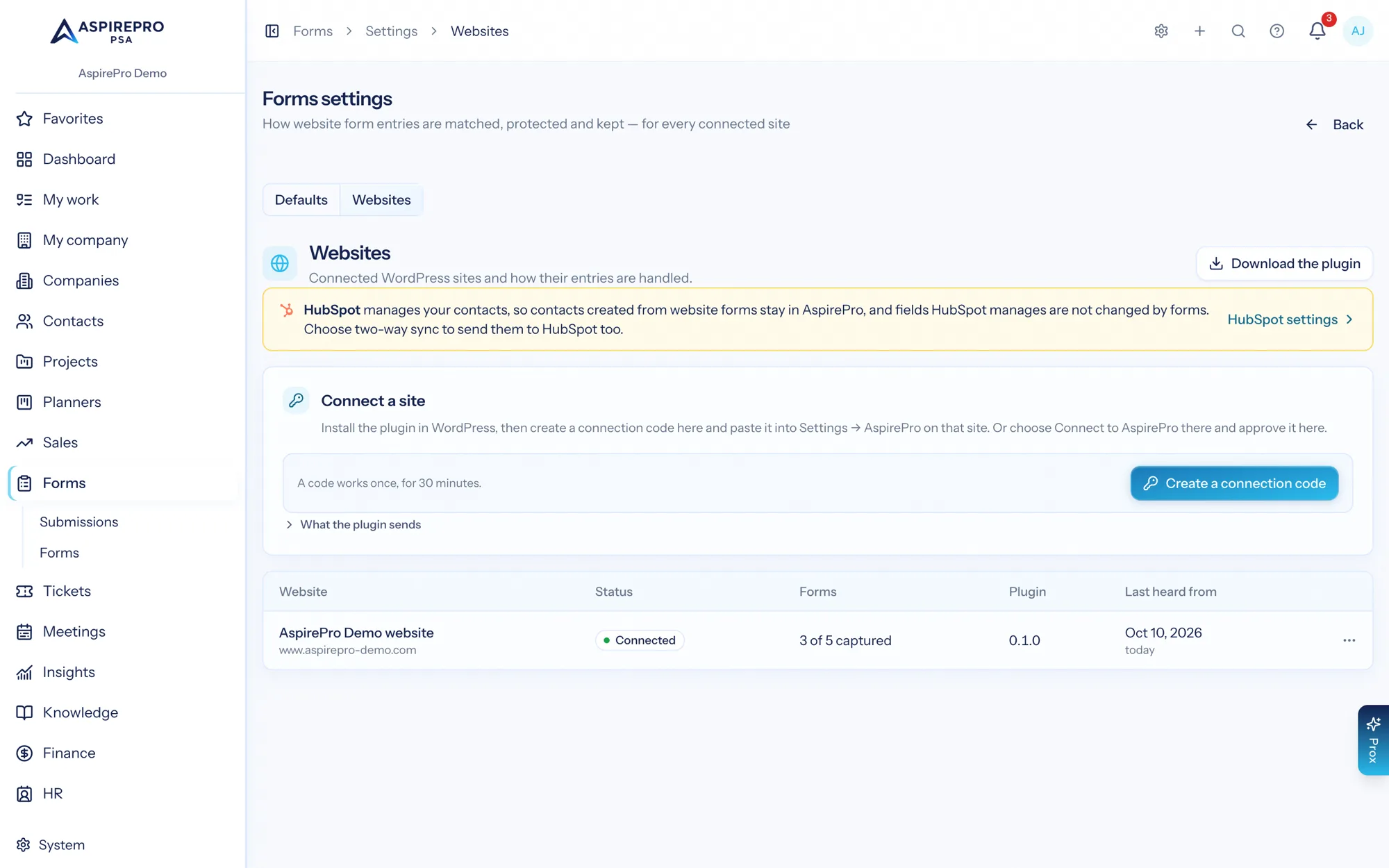 Forms settings: a connected WordPress site with its forms, plugin version and last check-in